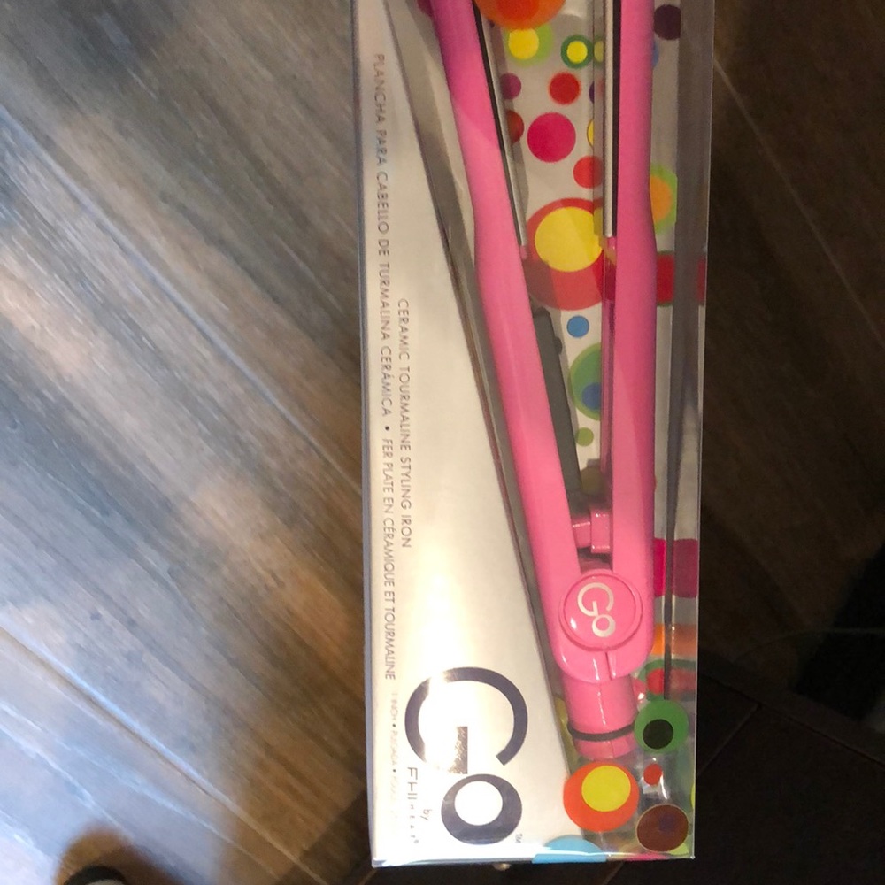 GO Flat Iron